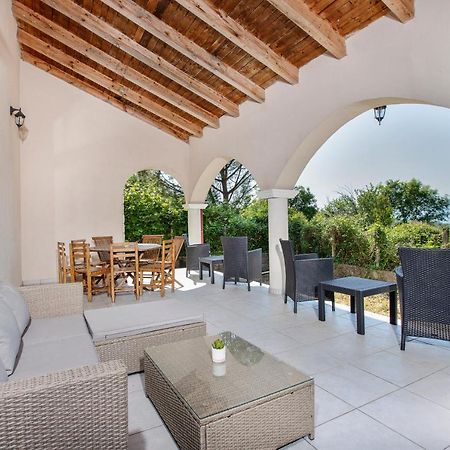 Villa Forest Kotor Luaran gambar